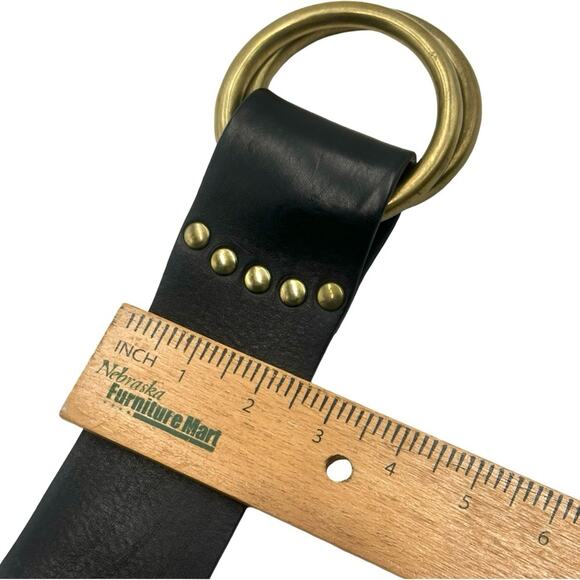 Ralph Lauren Black and Gold Leather Belt with Double-Ring Buckle - 42\